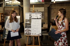 [FOTO] Wystawa prac magisterskich studentów kierunku architektura w Podziemnej Trasie Turystycznej